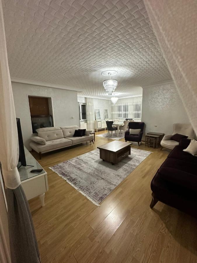 Lovely 2 Bedrooms Apartment With Full Furniture Istanbul Eksteriør bilde